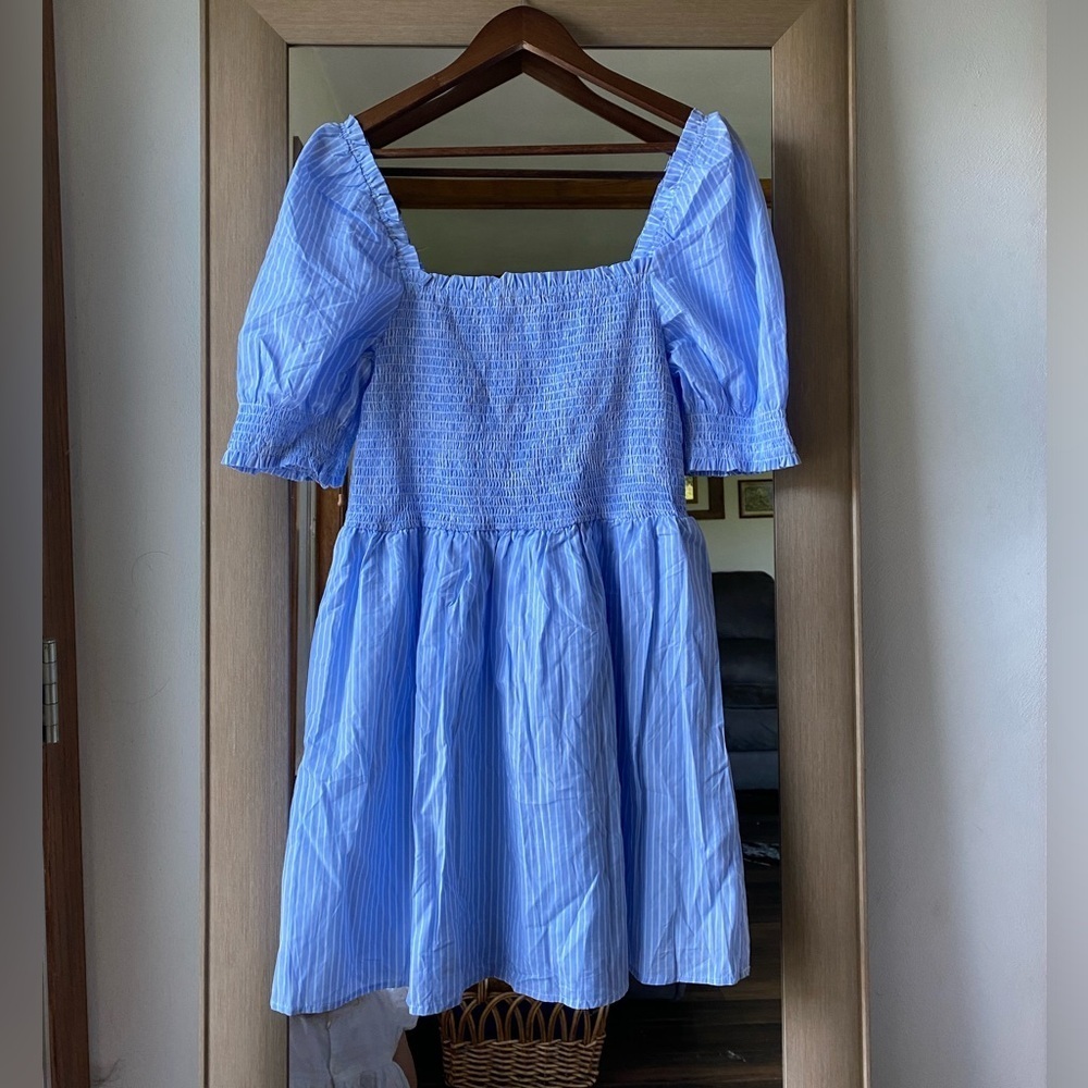 Lulus blue striped smocked skater midi dress large - Picture 2 of 8